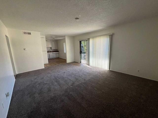 Apartment for rent in Lynwood, California