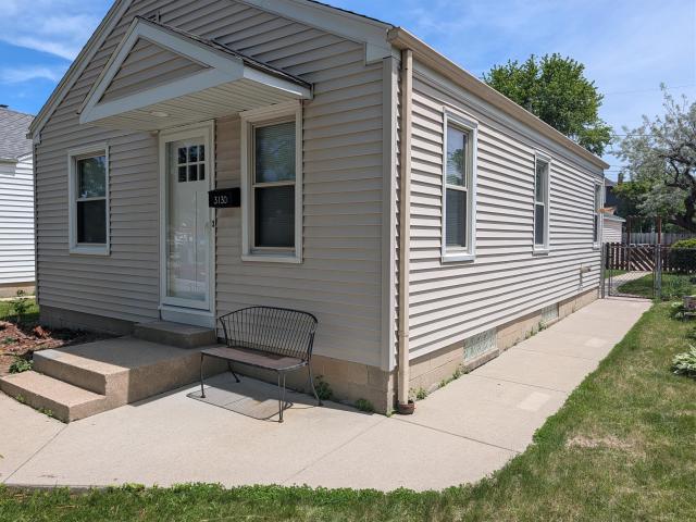 House for sale in Bay View, Milwaukee