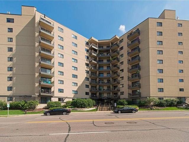 Condo for sale in Hennepin, Minnesota
