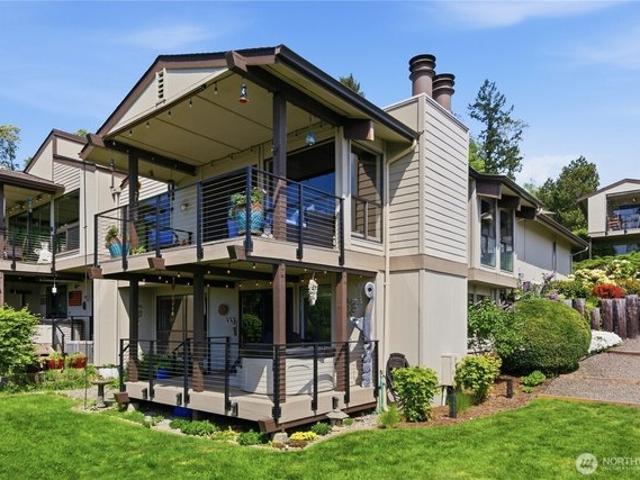 Townhouse for sale in Belfair, Washington