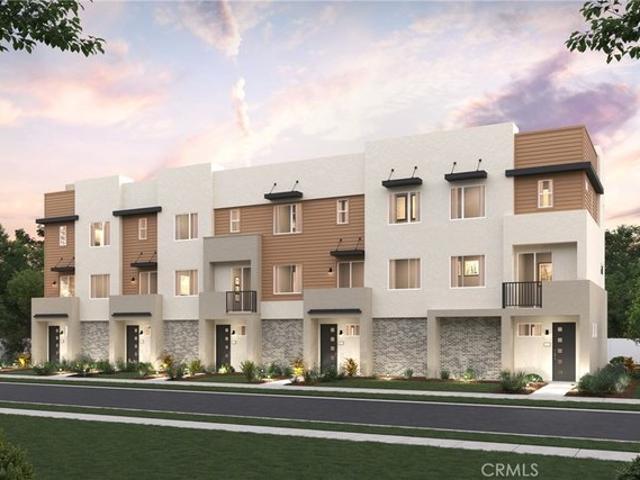 Townhouse for sale in El Monte, California