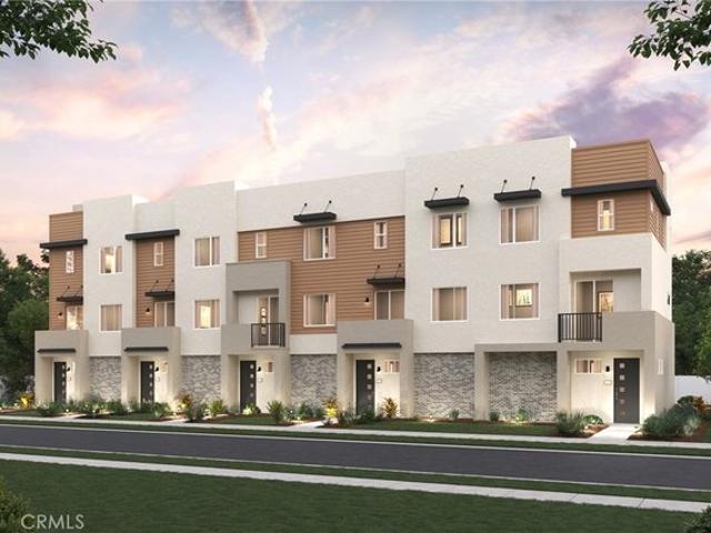 Townhouse for sale in El Monte, California