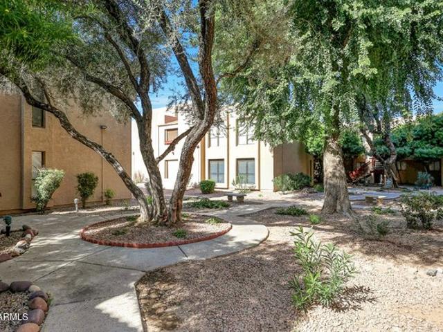 Townhouse for sale in Laveen, Arizona