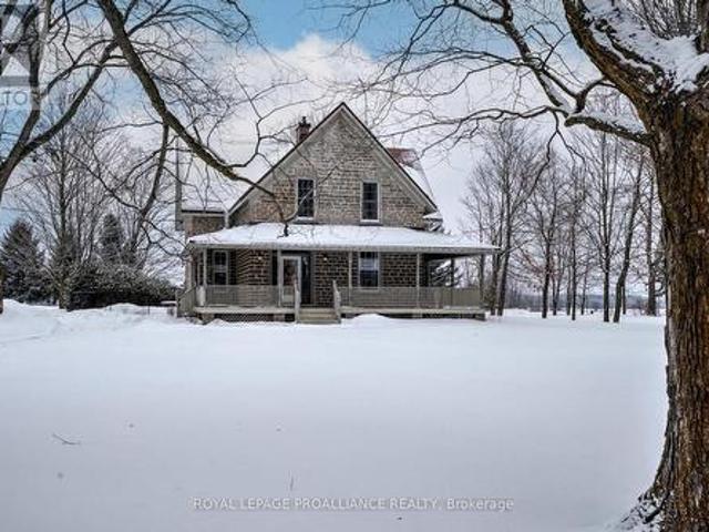 House for sale in Elizabethtown, Ontario