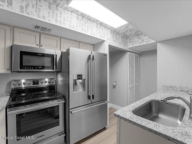 Condo for sale in Titusville, Florida