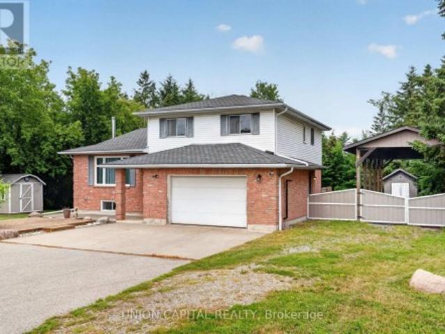 House for sale in Golden Horseshoe, Ontario