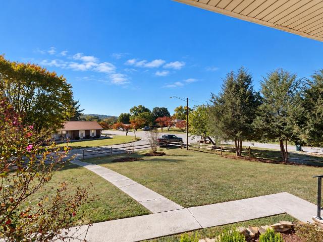 House for sale in Lea Hills, Morristown