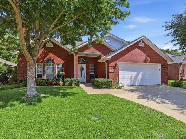 House for sale in Arlington, Texas