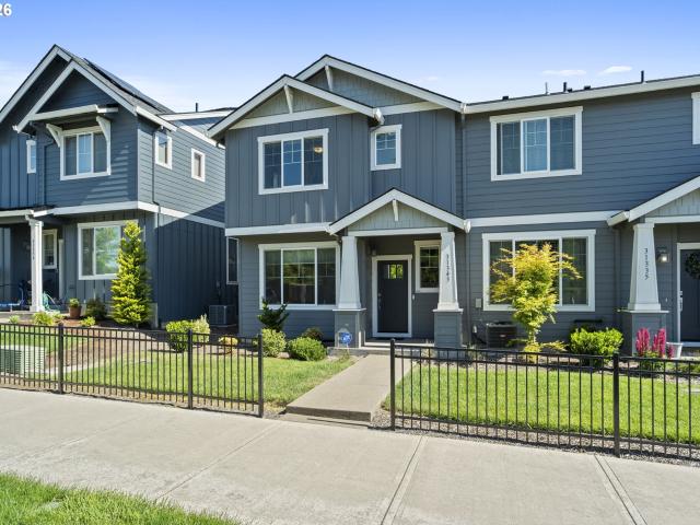Townhouse for sale in Oregonia