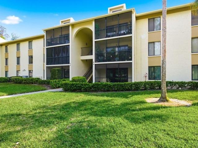 Condo for sale in Tarpon Springs, Florida