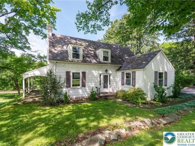 House for sale in Bethlehem, Pennsylvania