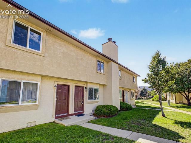 Townhouse for sale in Colorado Springs, El Paso County