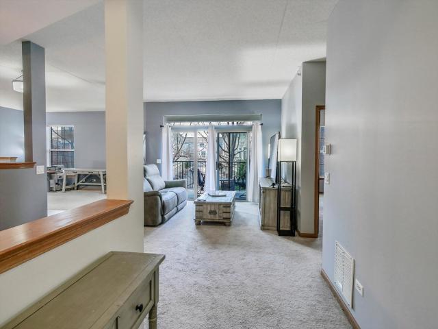 Property for sale in Rolling Meadows, Illinois
