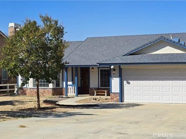 House for sale in Nuevo, California