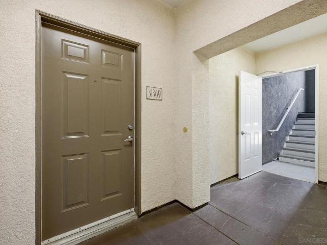 Condo for sale in Temecula Creek Village, Temecula