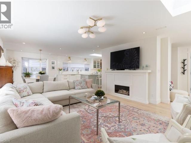 Apartment for rent in Roseland, Burlington