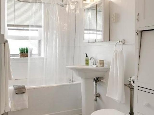 Apartment for rent in Hennepin, Minnesota