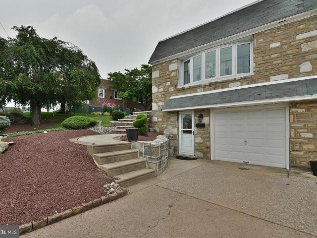 Townhouse for sale in Philadelphia, Pennsylvania