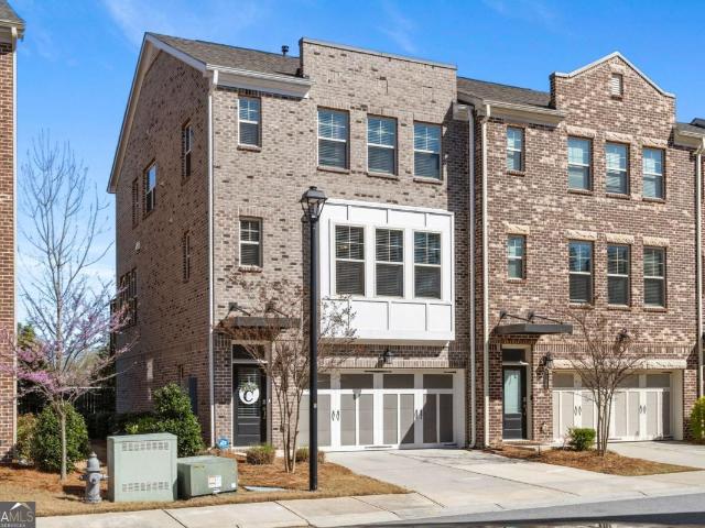 Townhouse for sale in Chamblee, Georgia