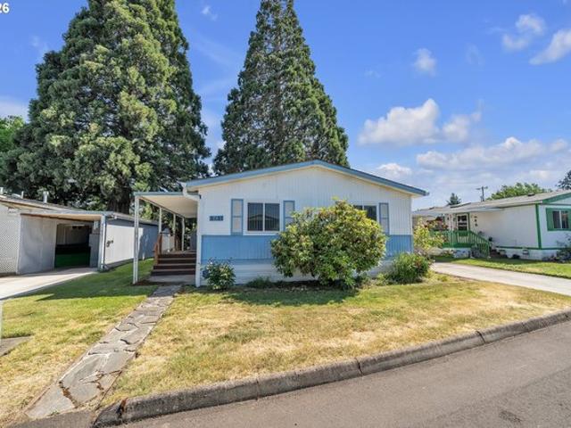 House for sale in Oregonia