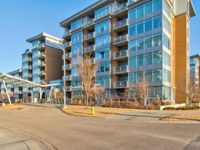 Condo for sale in Wedgewood, Alberta