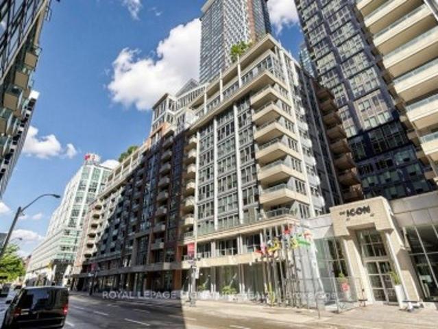 Condo for sale in Spadina—Fort York, Toronto