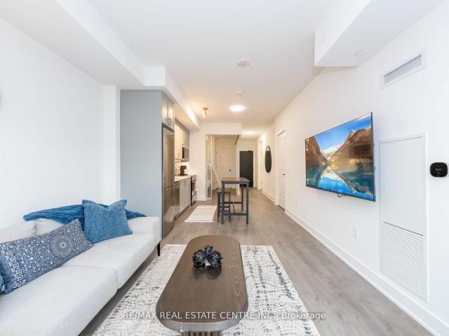 Condo for rent in Oakville, Ontario