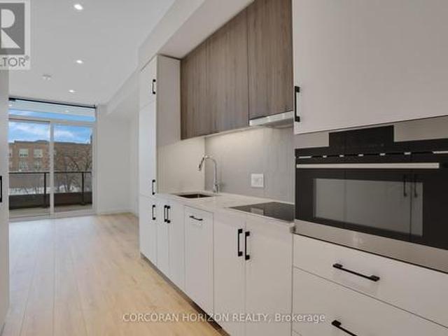 Condo for sale in Kitchener, Ontario
