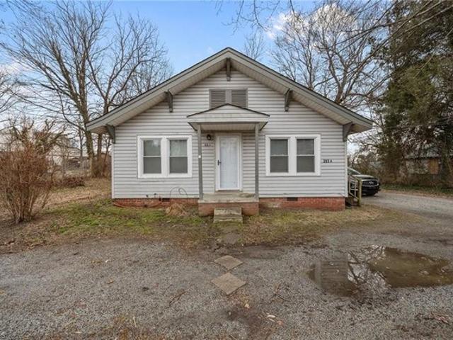 House for sale in Guilford, North Carolina