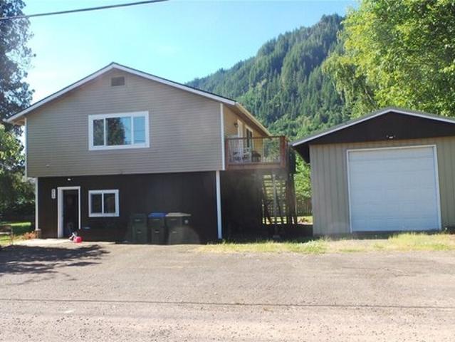 House for sale in Morton, Washington