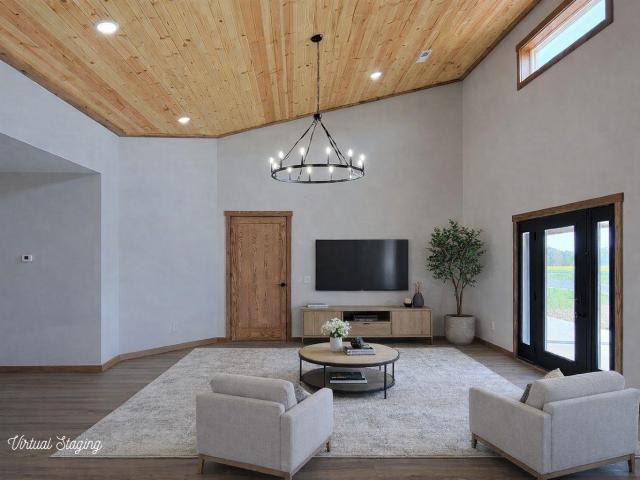 House for sale in Loogootee, Indiana