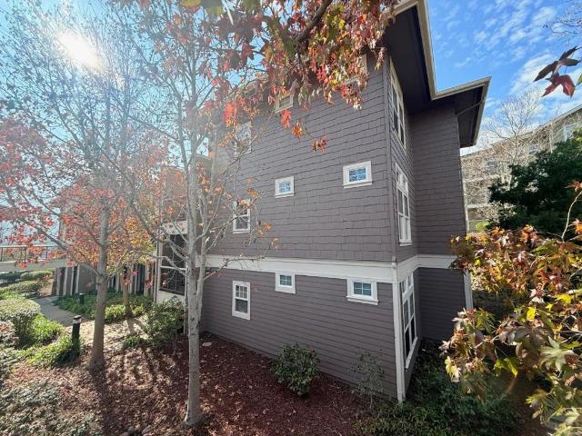 Condo for sale in San Mateo, California