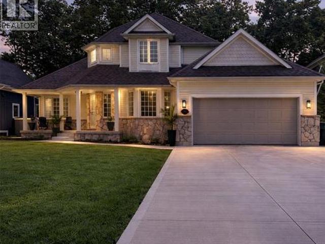 House for sale in Amherstburg, Ontario