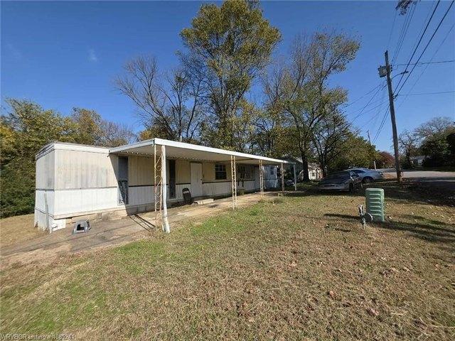 House for sale in Ark