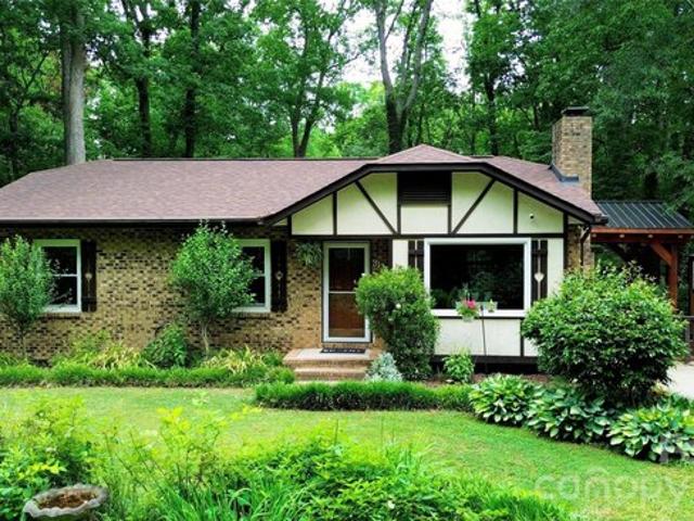 House for sale in Stanley, North Carolina