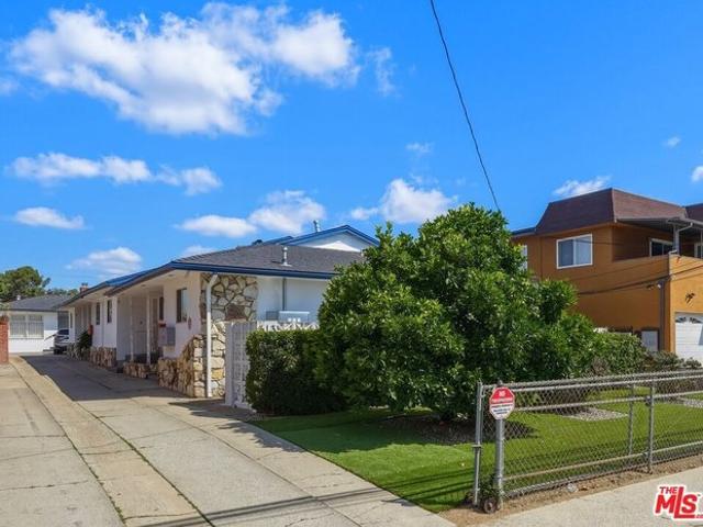 House for sale in Inglewood, California