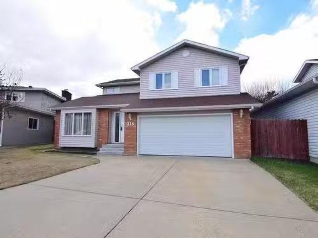 House for sale in Wedgewood, Alberta