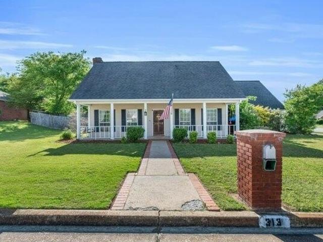 House for sale in Belden, Mississippi