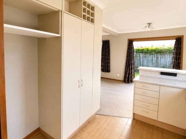 House for rent in Chaslands, Canterbury