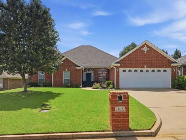 House for sale in Longview, Texas
