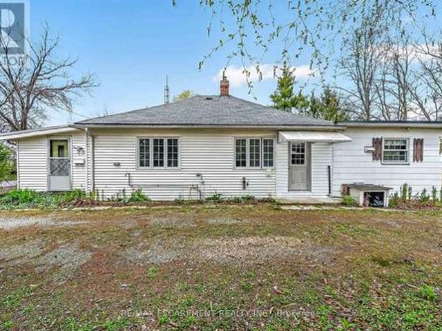 House for sale in Simcoe, Ontario