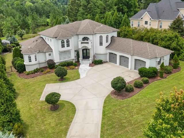 House for sale in Chapel Hill, North Carolina