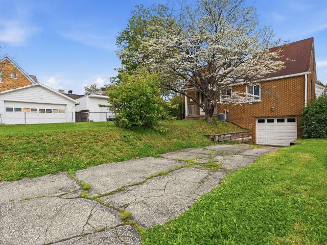 House for sale in Turtle Creek, Pennsylvania