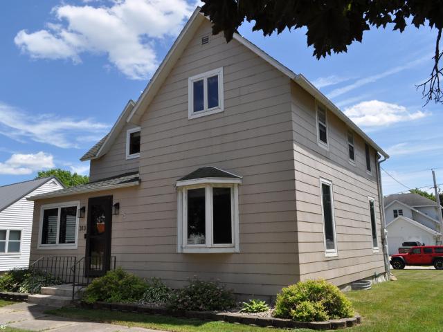 House for sale in Breda, Iowa