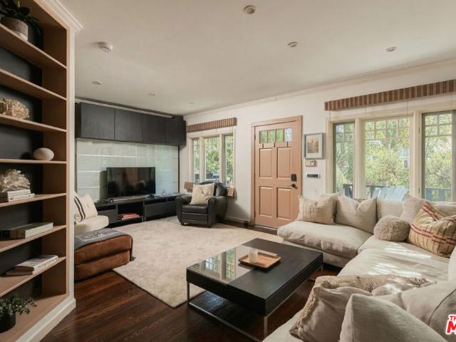 House for sale in Canoga Park, California