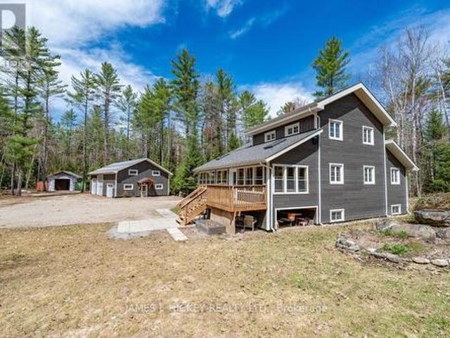 House for sale in Renfrew, Ontario
