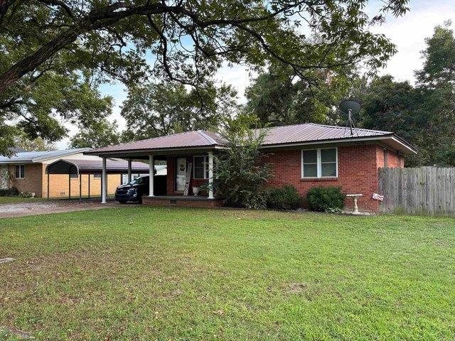 House for sale in Hoxie, Lawrence County