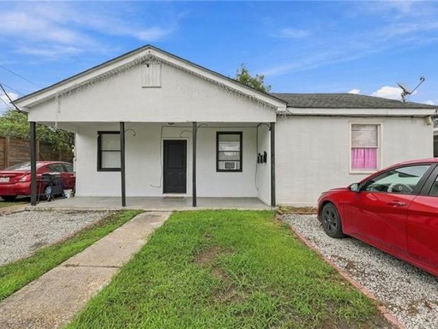 House for sale in Harahan, Jefferson Parish