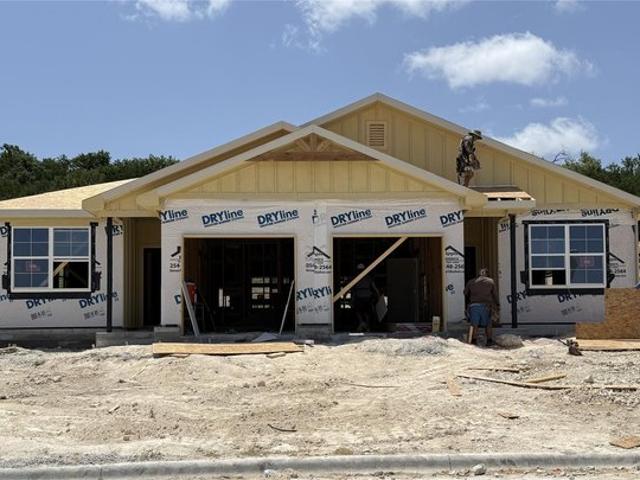 House for sale in Briggs, Texas