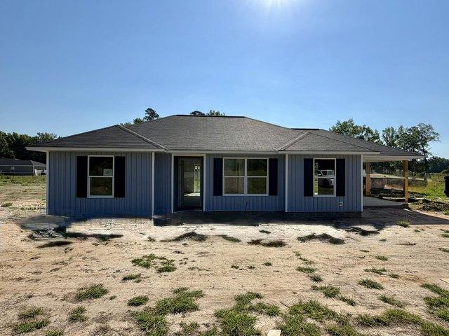 House for sale in Pinewood, South Carolina